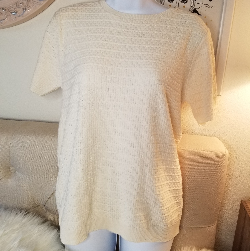 ❤️ Alfred Dunner Cream Short Sleeve Sweater S